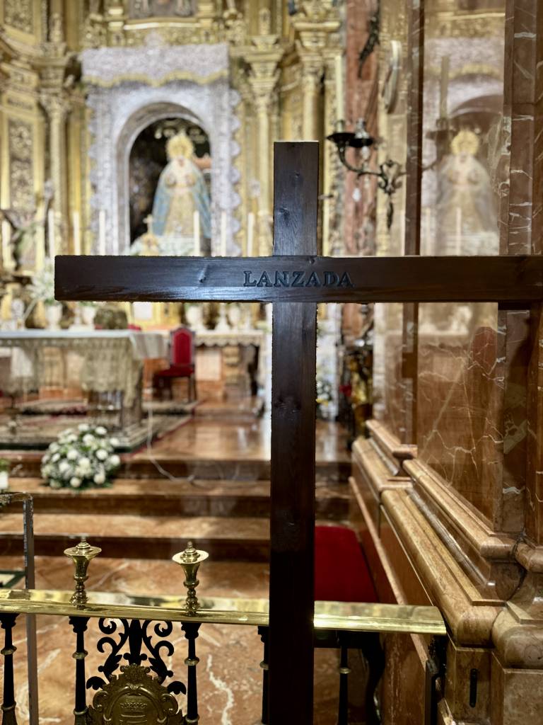 Hermandad de La Lanzada peregrina a la Basílica de la Macarena